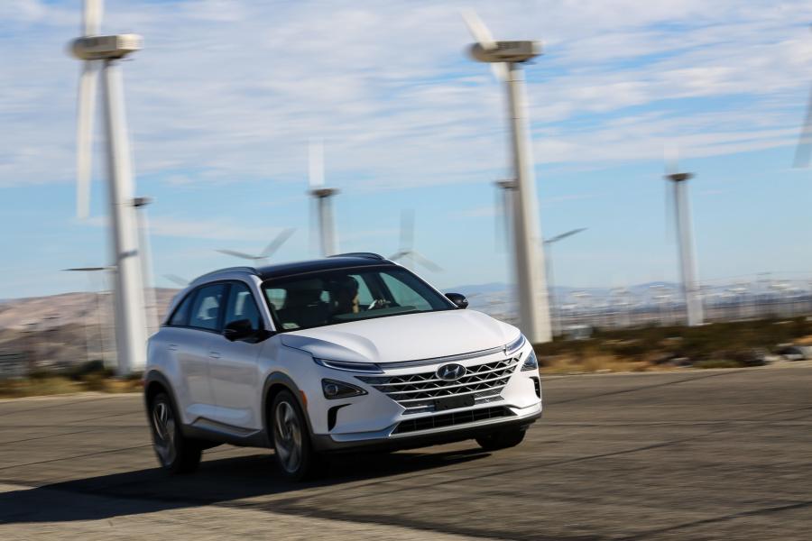  Hyundai NEXO 2018 года  (NA) (фото 34 из 83)